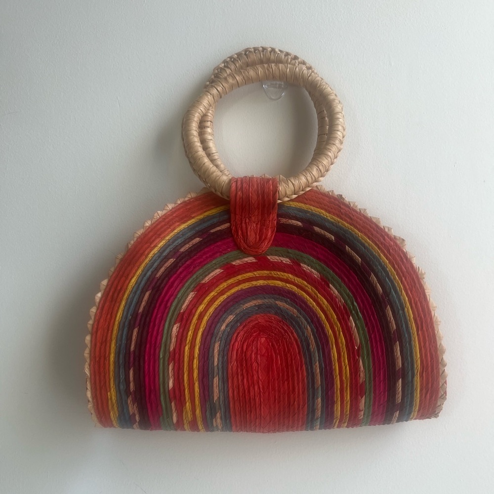 Color straw tote bag